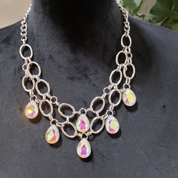 Unbranded | Jewelry | Show Stopping Shimmer Iridescent Gunmetal Multi ...